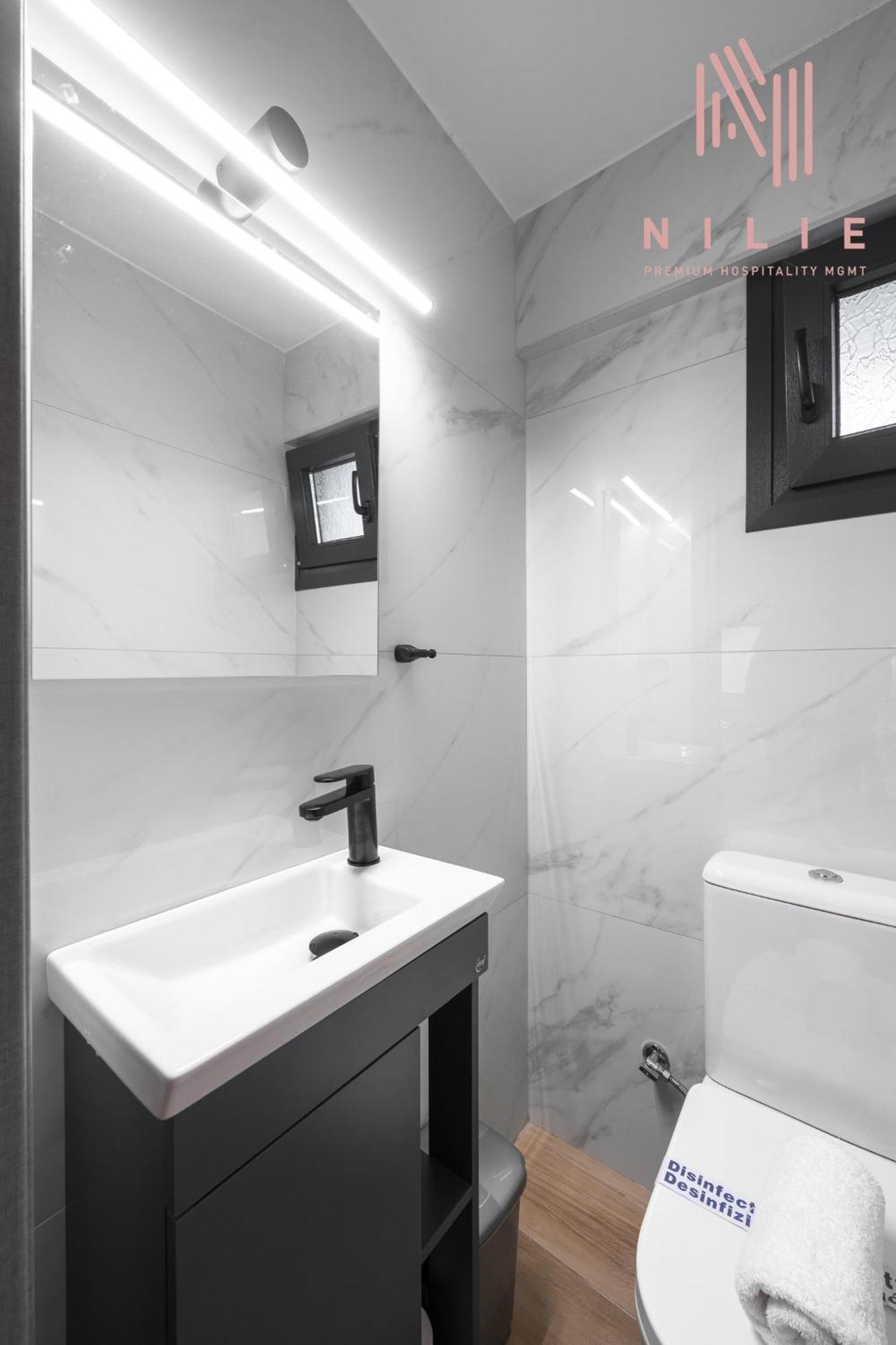 Appartamento Railway Lofts, Nilie Hospitality Mgmt Salonicco Esterno foto