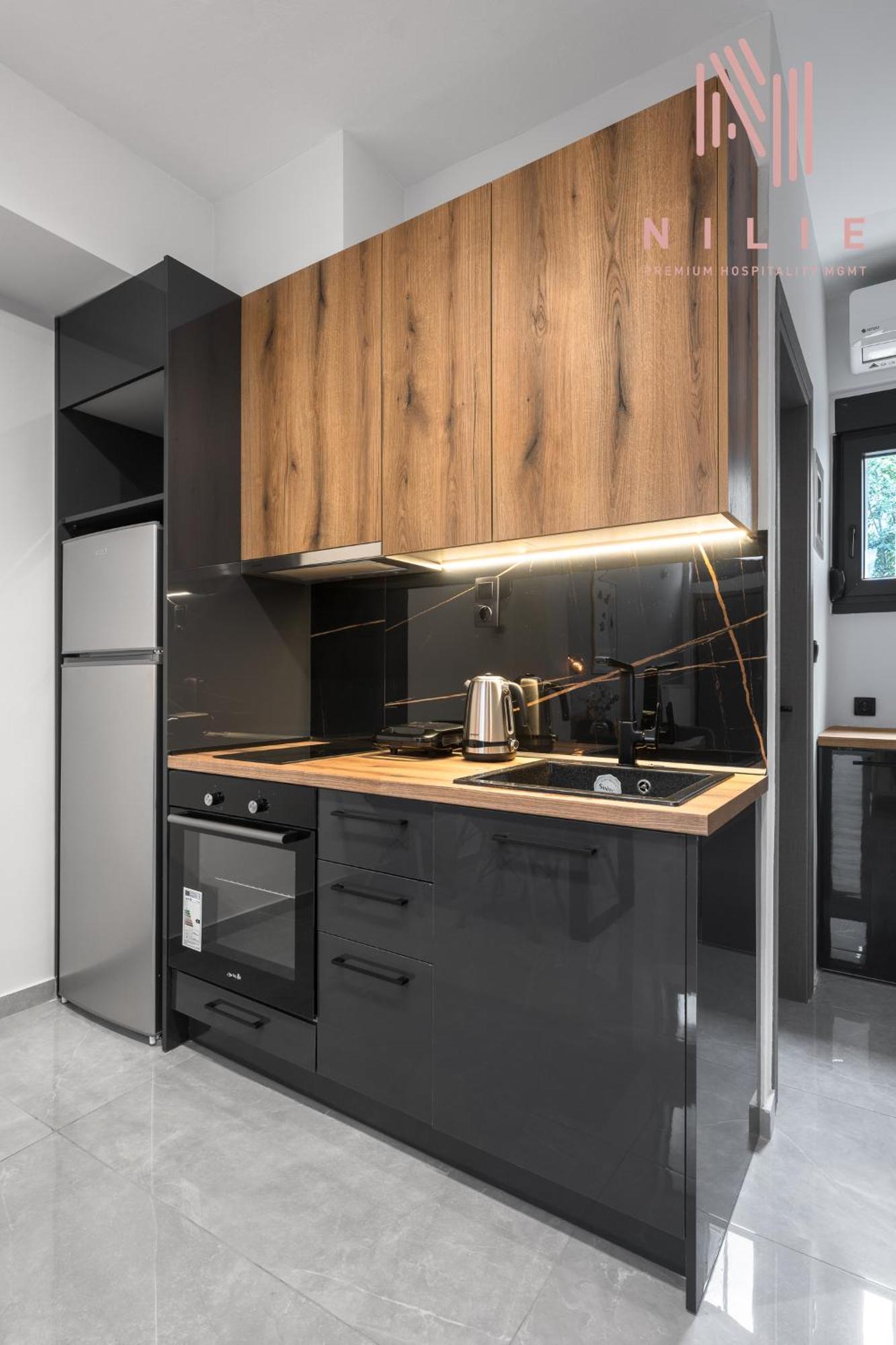 Appartamento Railway Lofts, Nilie Hospitality Mgmt Salonicco Esterno foto