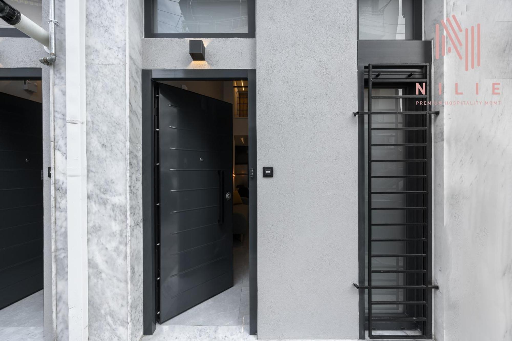Appartamento Railway Lofts, Nilie Hospitality Mgmt Salonicco Esterno foto